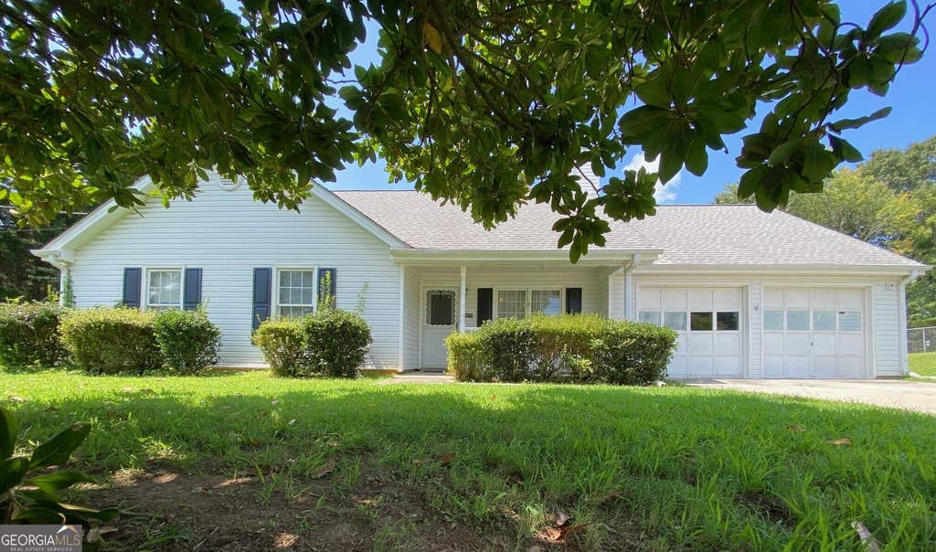 Photo of 3575 Thrush Court, Loganville, GA 30052 (MLS # 10831738)