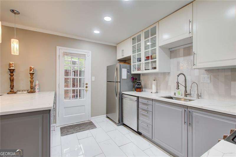 10 Market Square PL NW