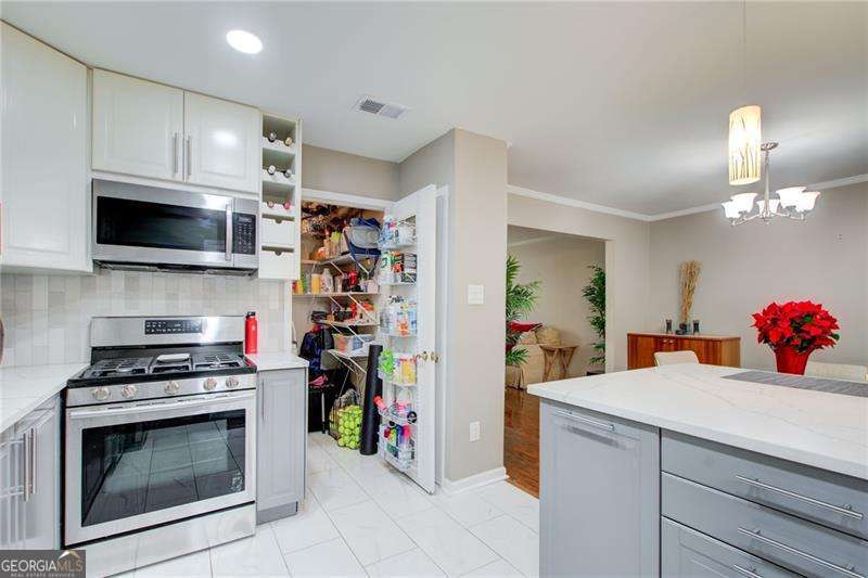 10 Market Square PL NW