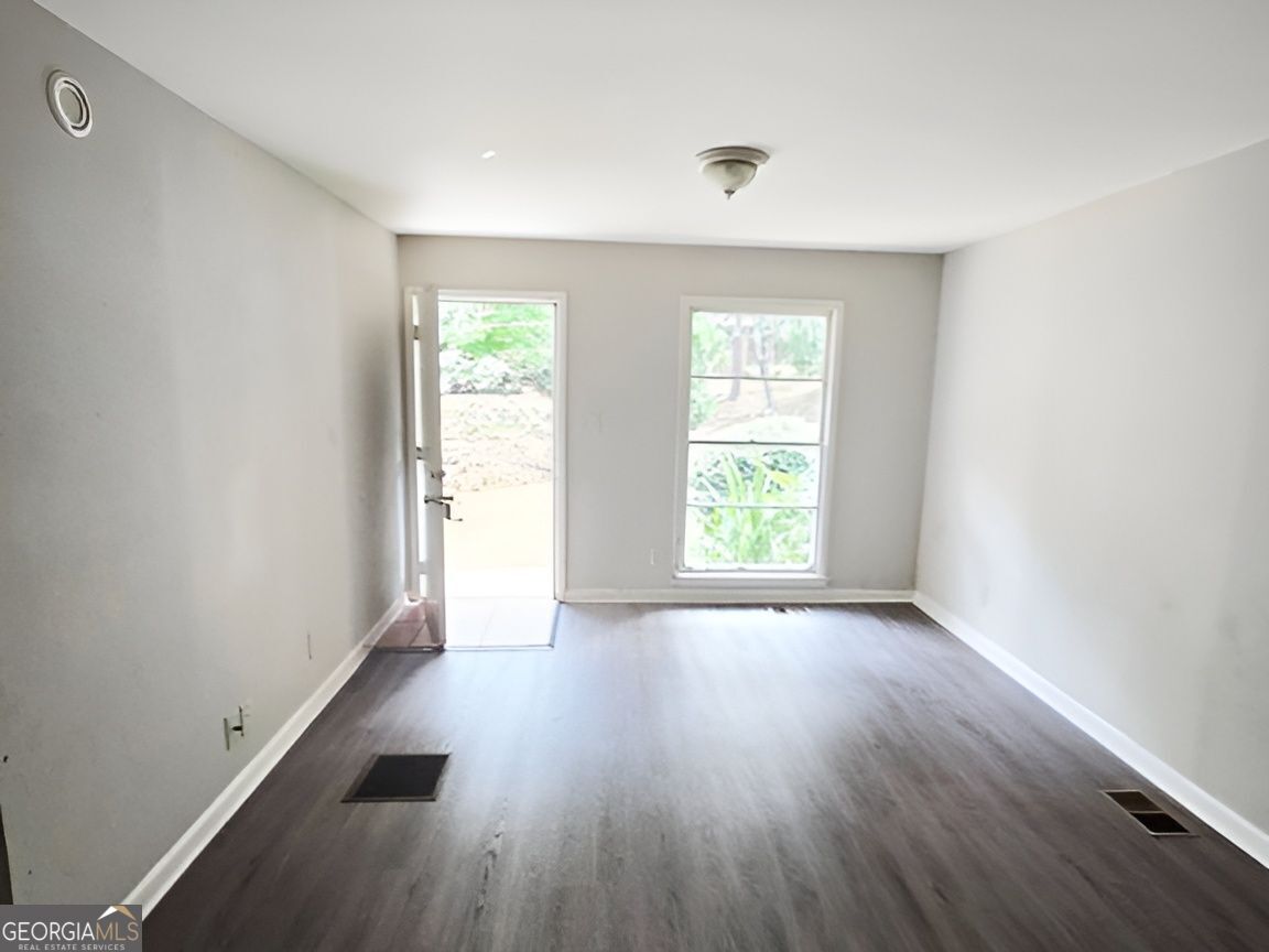 Fairlane Heights - Residential