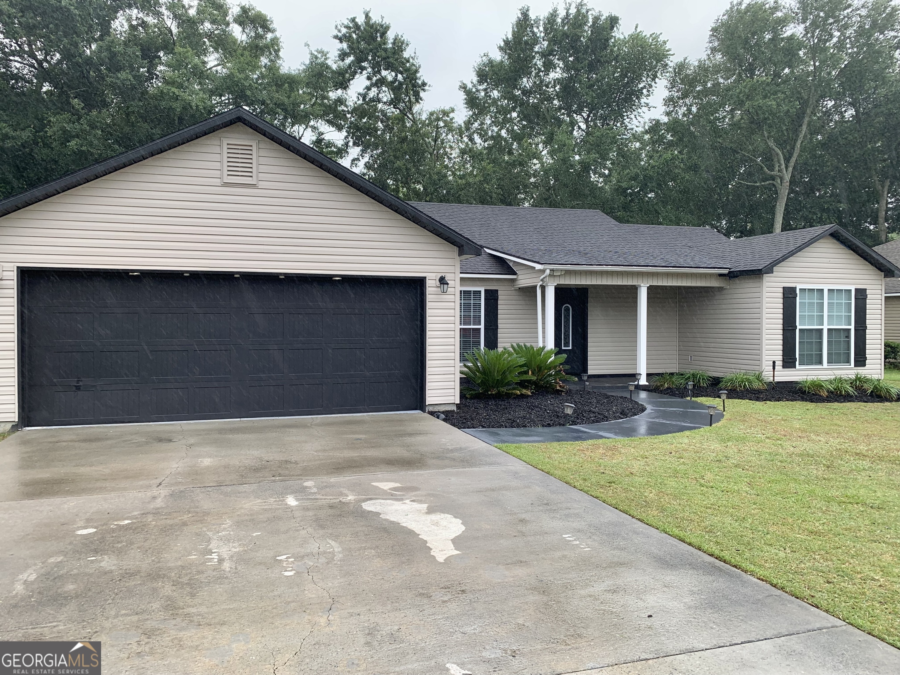 440 Spanish Moss LN