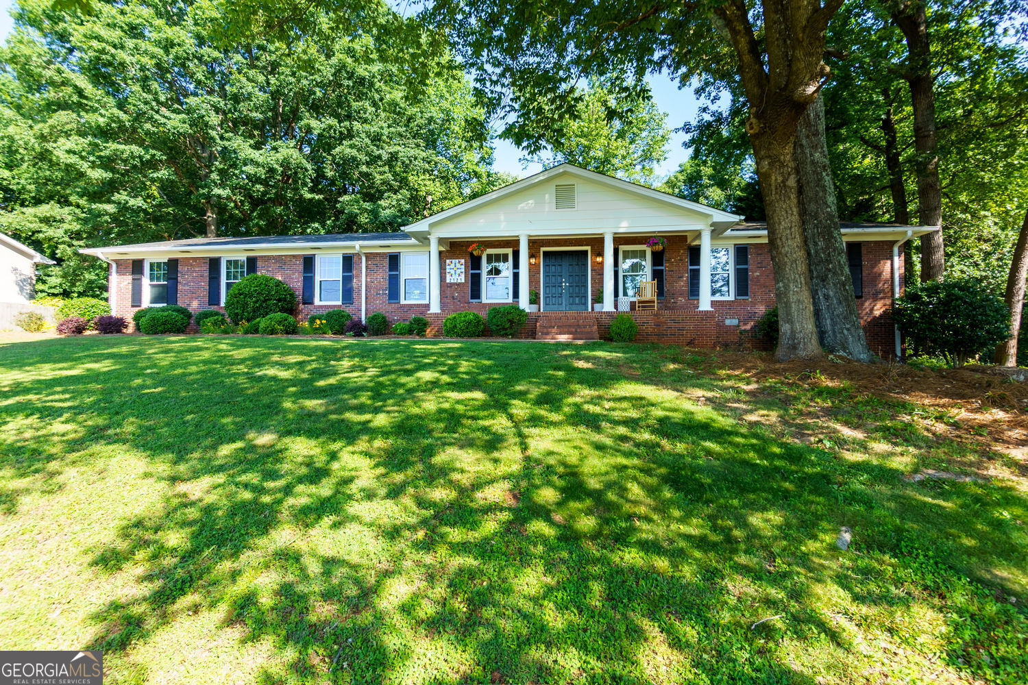2121 Elysian Circle CIR