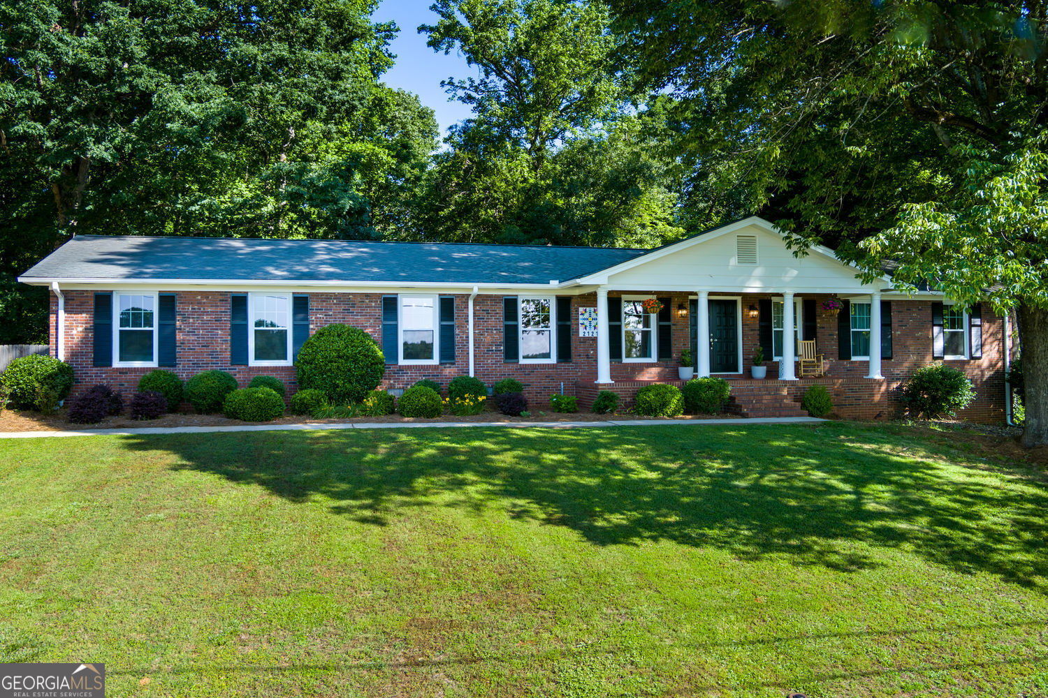 2121 Elysian Circle CIR