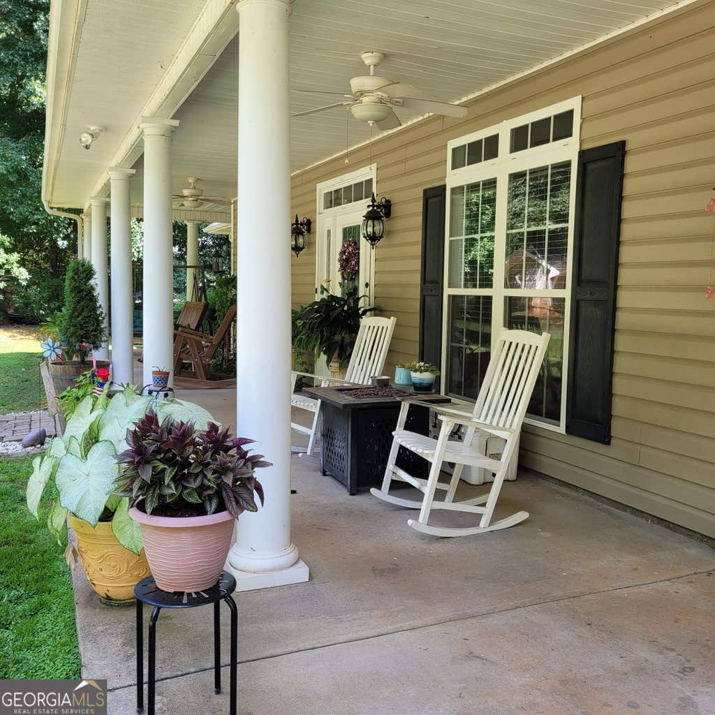 Photo of 151 S Chattahoochee Drive, Hogansville, GA 30230 (MLS # 10831967)