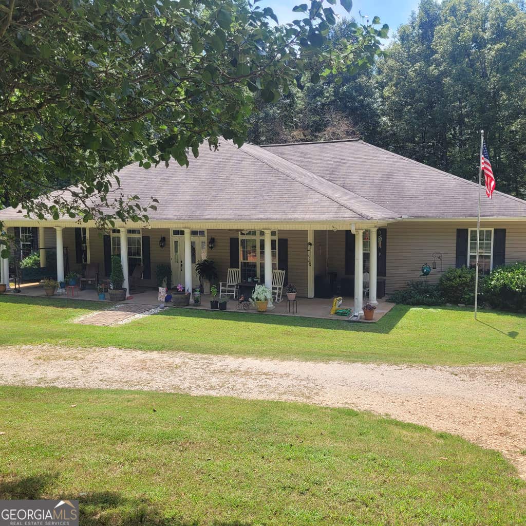 Photo of 151 S Chattahoochee Drive, Hogansville, GA 30230 (MLS # 10831967)