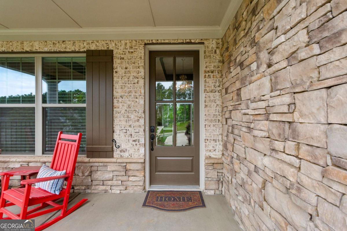438 Southland CIR