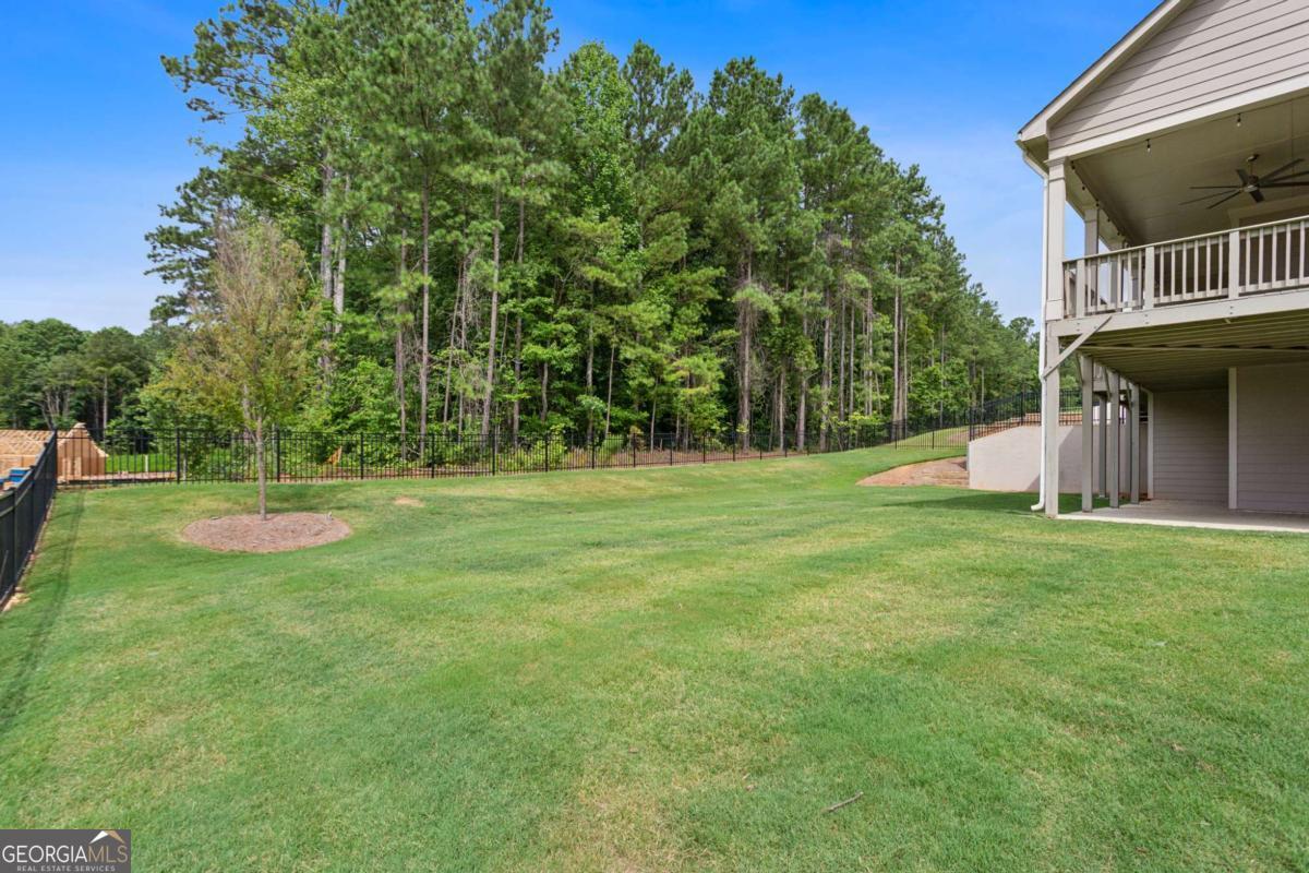 438 Southland CIR