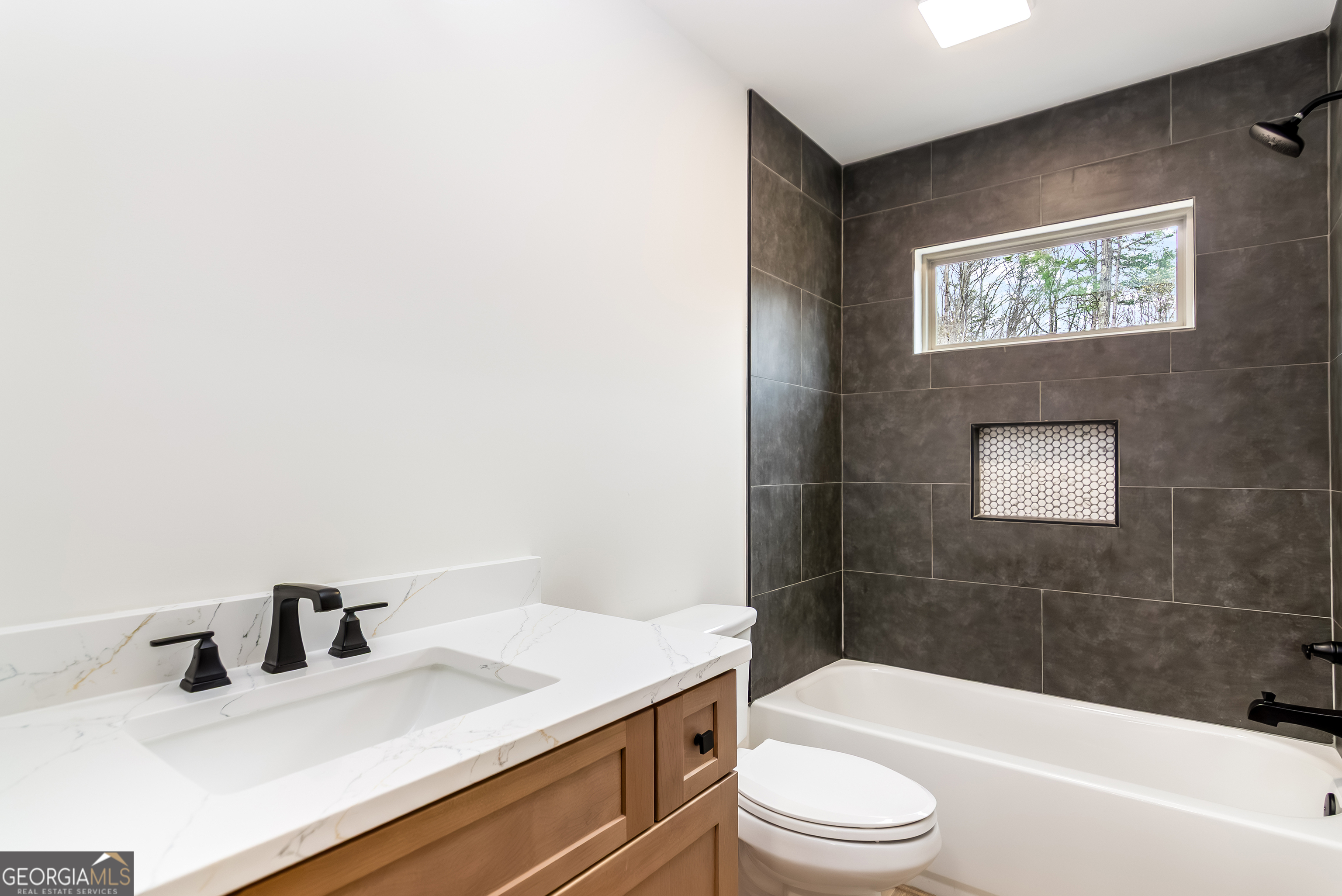 315 Pasha DR