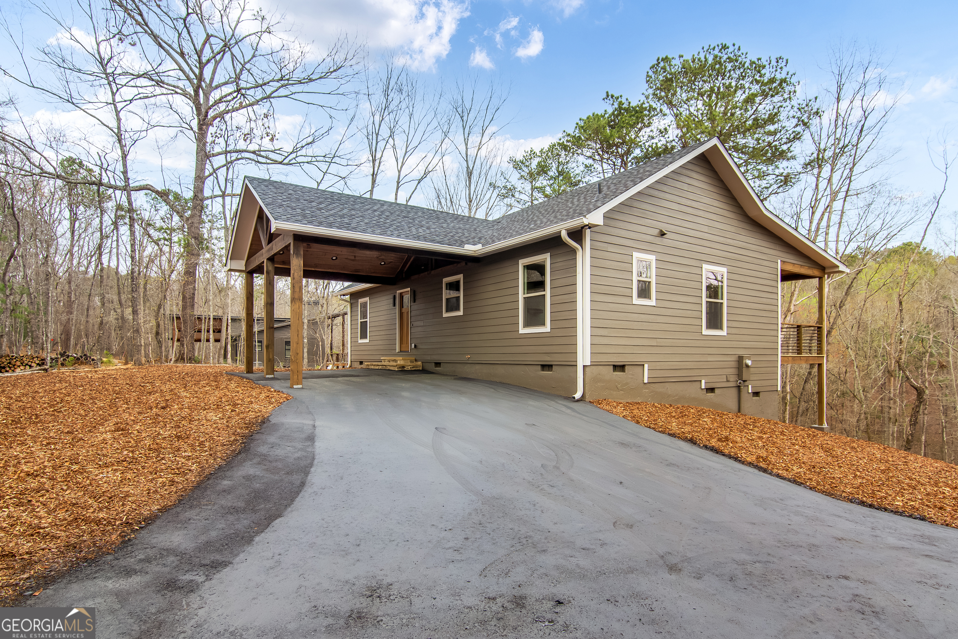 315 Pasha DR