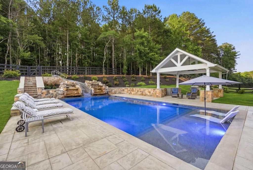 Photo of 5475 Summit Oak Drive, Milton, GA 30004 (MLS # 10870691)