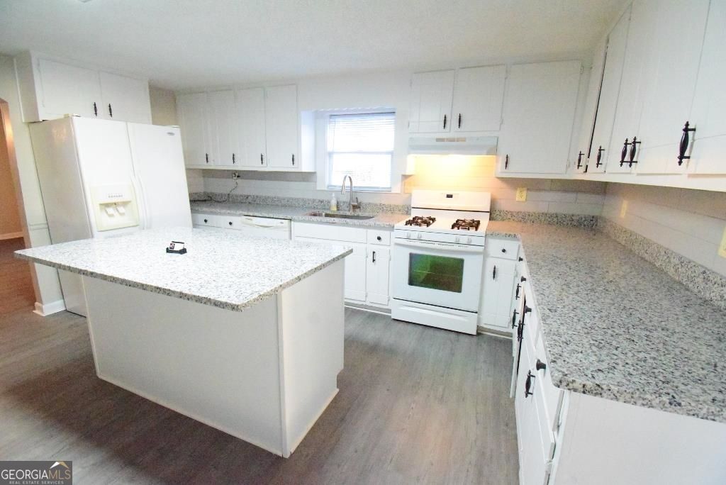 Photo of 2625 Sharpsburg Mccullum Road, Newnan, GA 30265 (MLS # 10756317)
