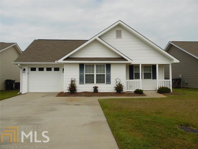 Friendly and peaceful neighborhood with mostly adult residents. This well maintained home offers spacious rooms, fenced back yard and streets perfect for an evening stroll! Appliances stay in kitchen. HOA fees are $60 annually.