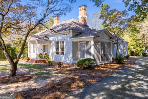 4284 Marietta ST Powder Springs GA 30127