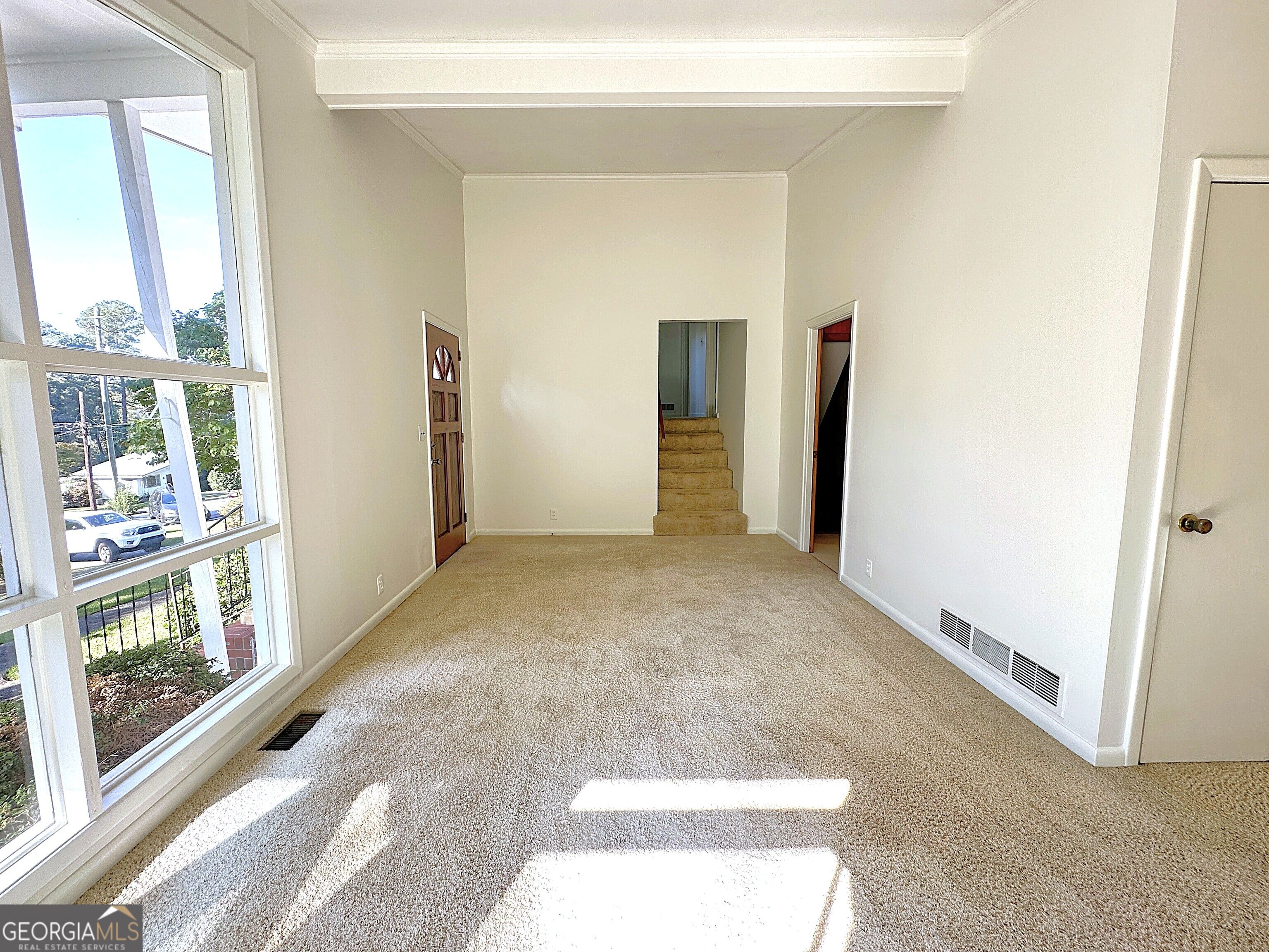 136 S Chilton CRES