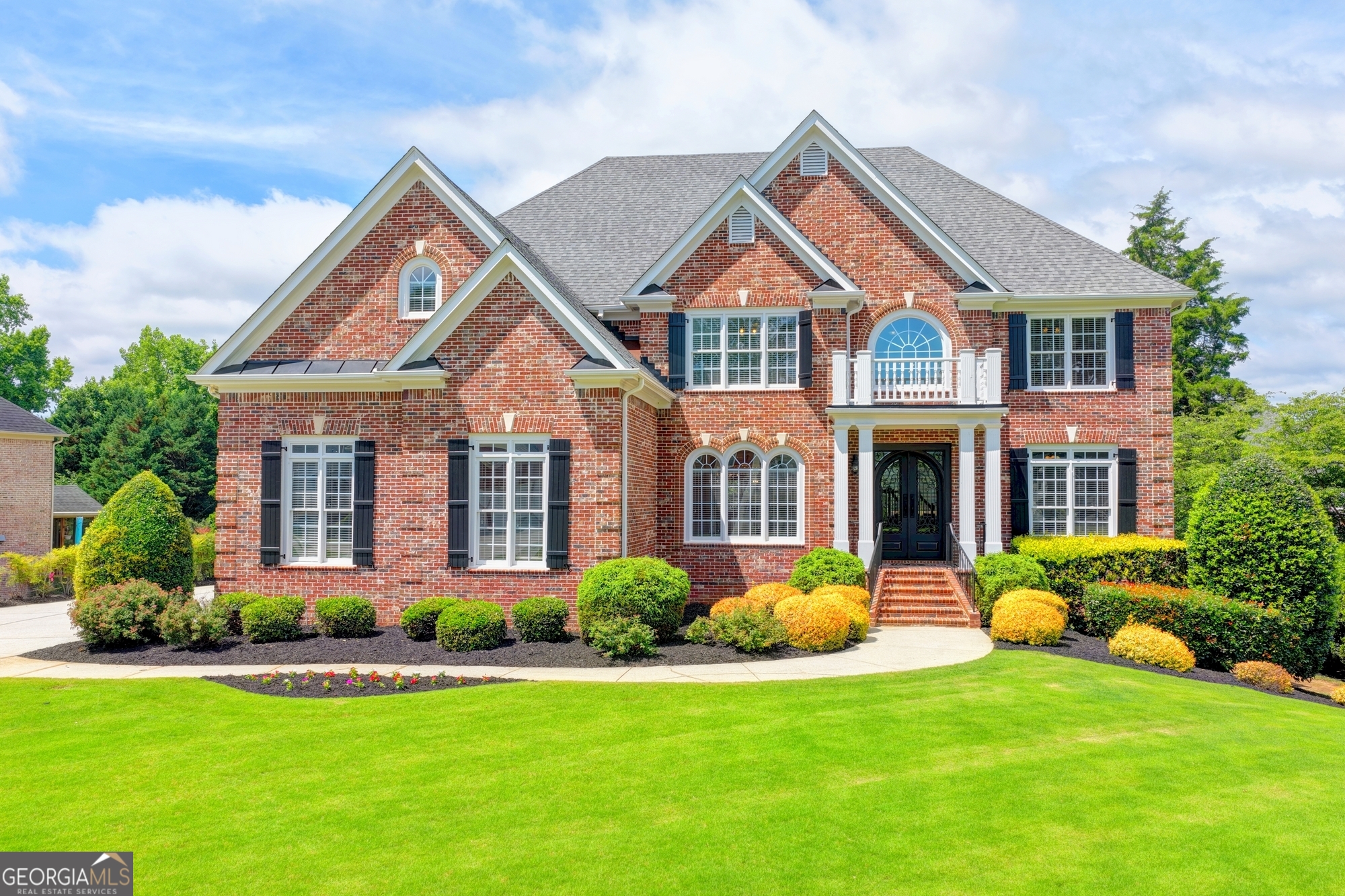 271 Prestbury CT