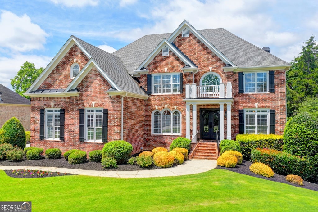 Photo of 271 Prestbury Court, Suwanee, GA 30024 (MLS # 10773605)