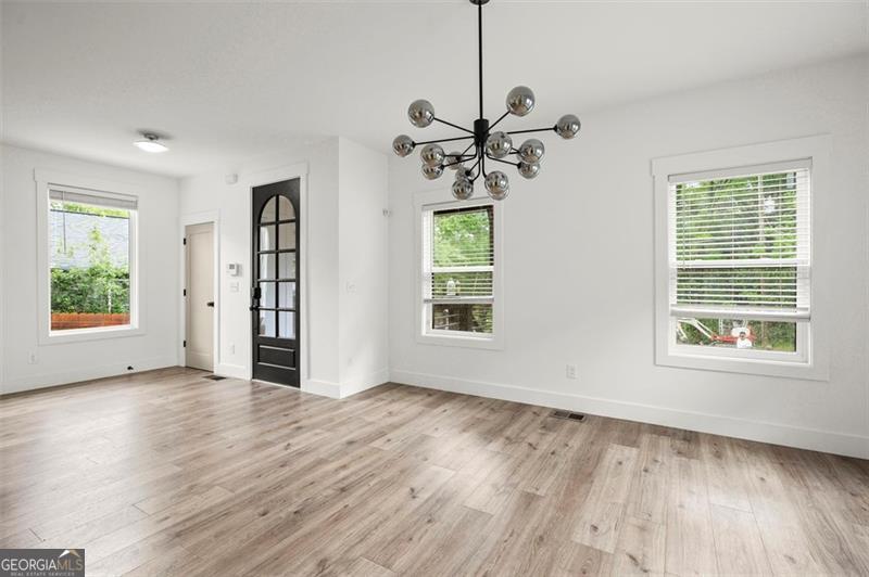 32 WADLEY ST NW