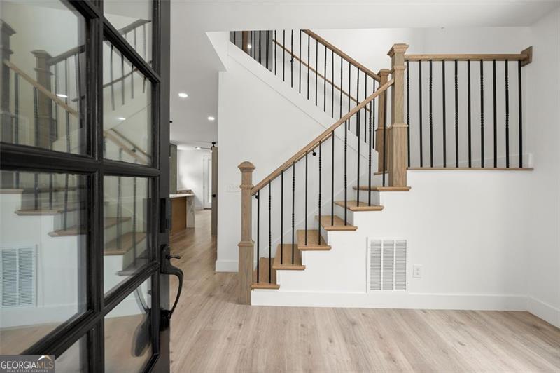 32 WADLEY ST NW