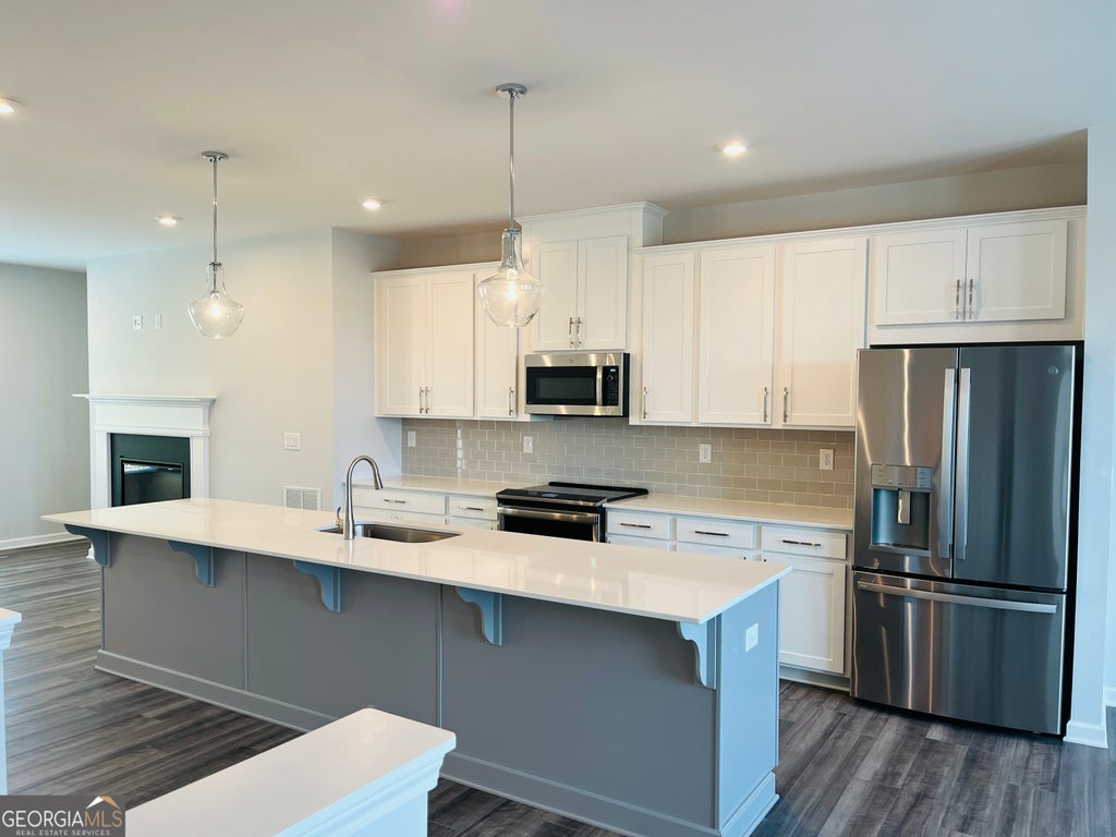 Photo of 2732 Creekview Terrace NW, Atlanta, GA 30318 (MLS # 10872774)