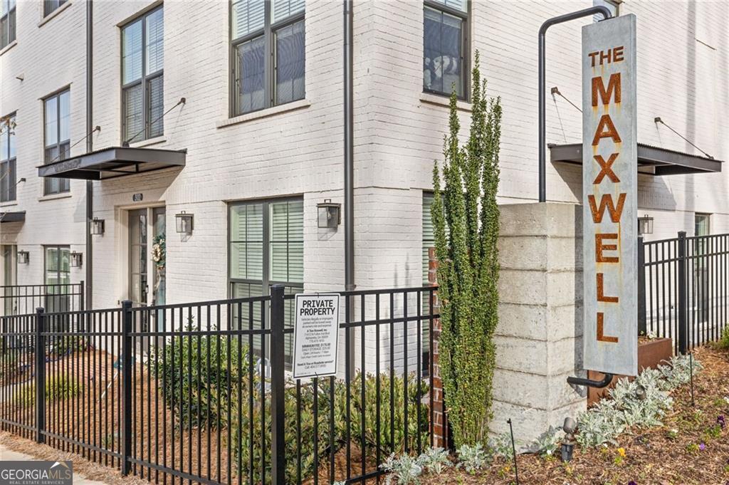 The Maxwell - Residential