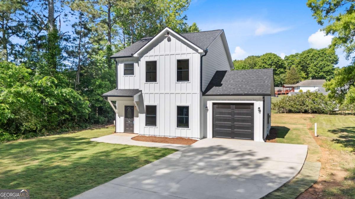 297 Wilshire RD NE