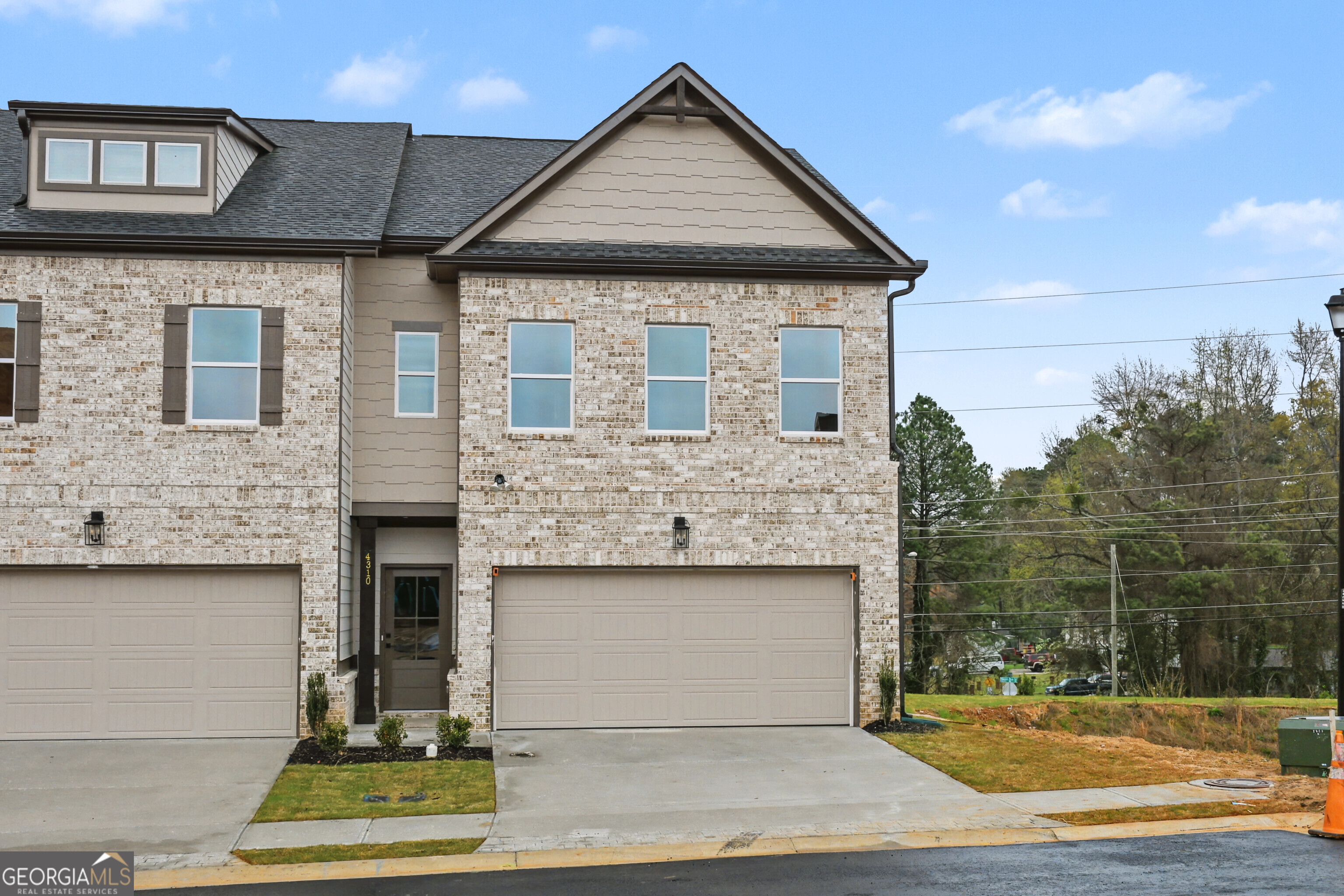 4310 Fern River BND 70