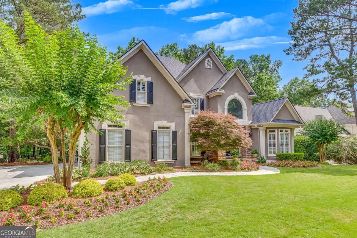 407 Amber LN