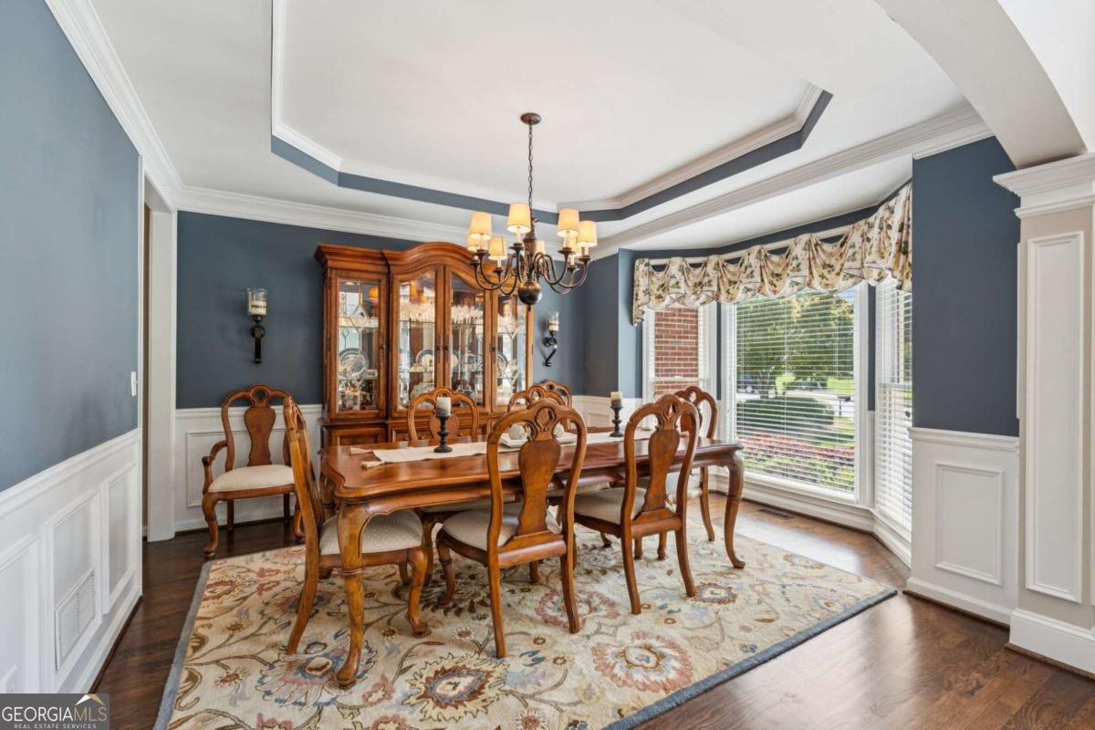 1031 Lansmoore WAY