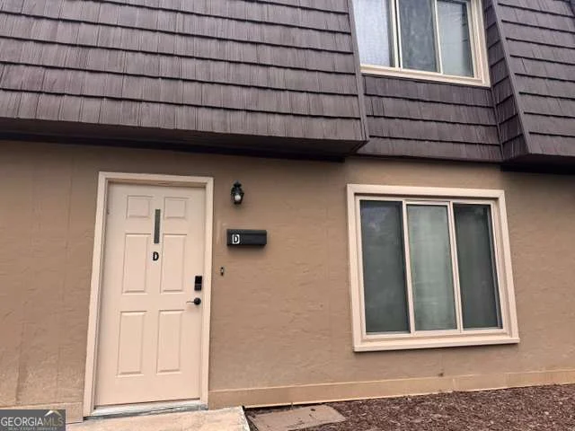 1818 Ashborough Circle SE Unit D
