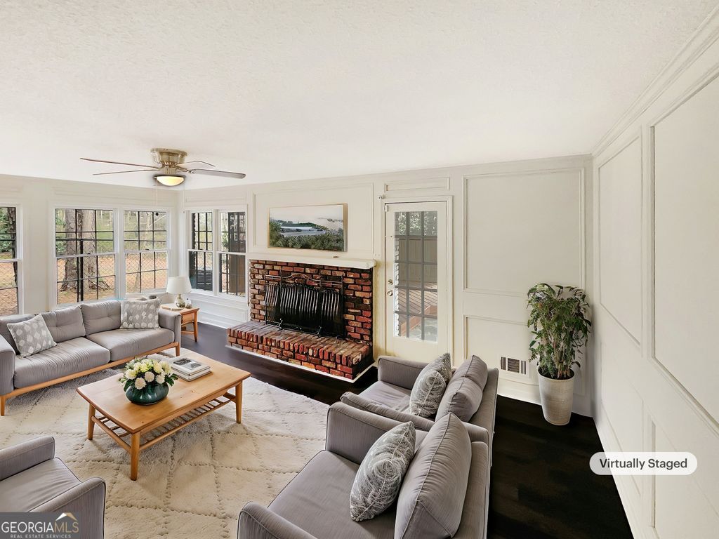 Photo of 7040 Northgreen Drive, Atlanta, GA 30328 (MLS # 10660296)