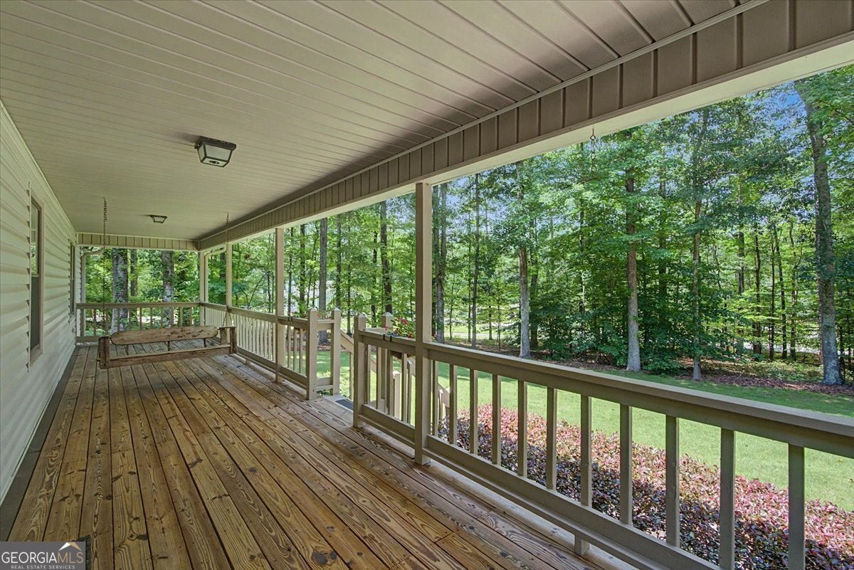 596 Morningside DR