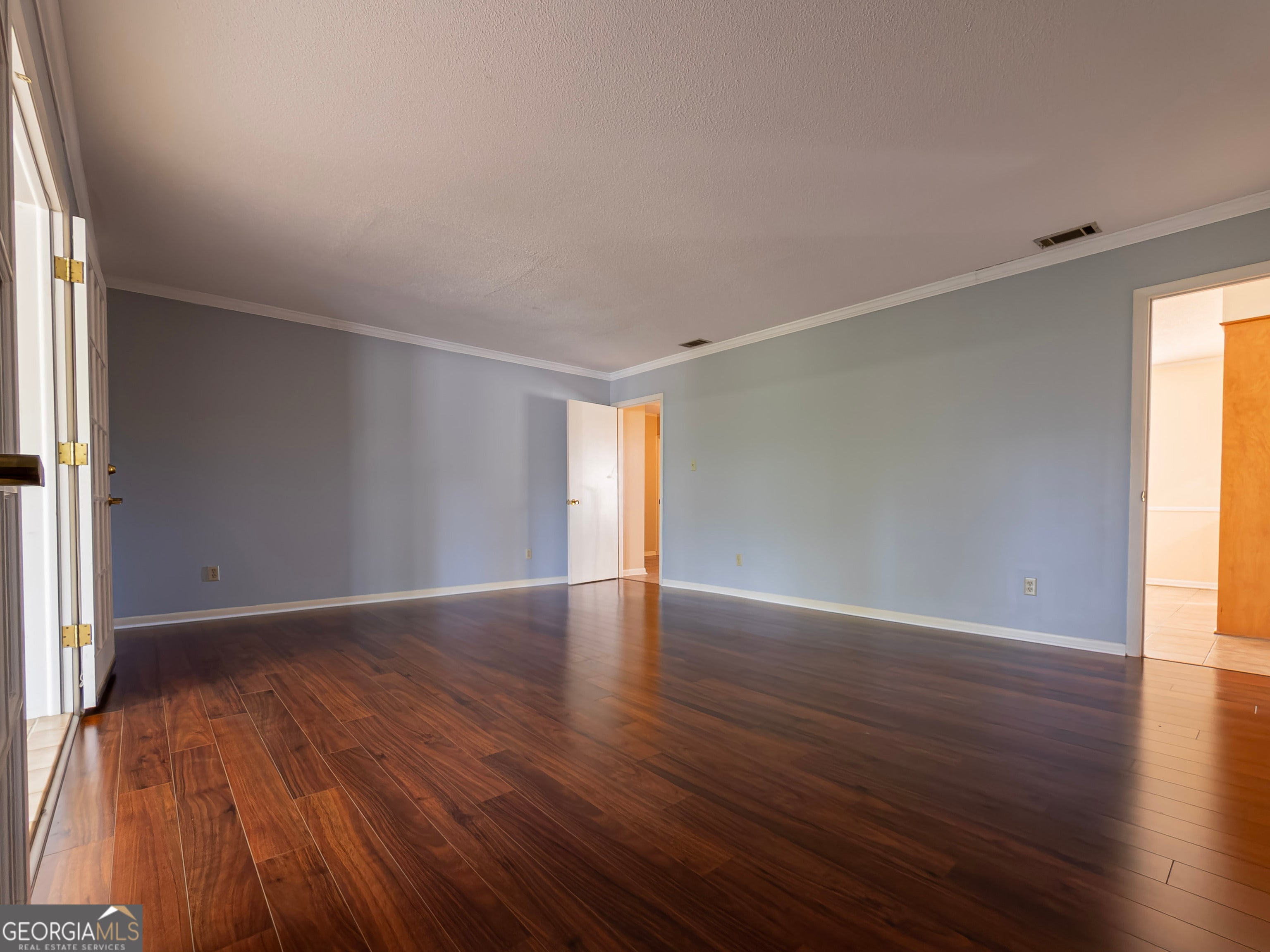 105 Edgewood RD