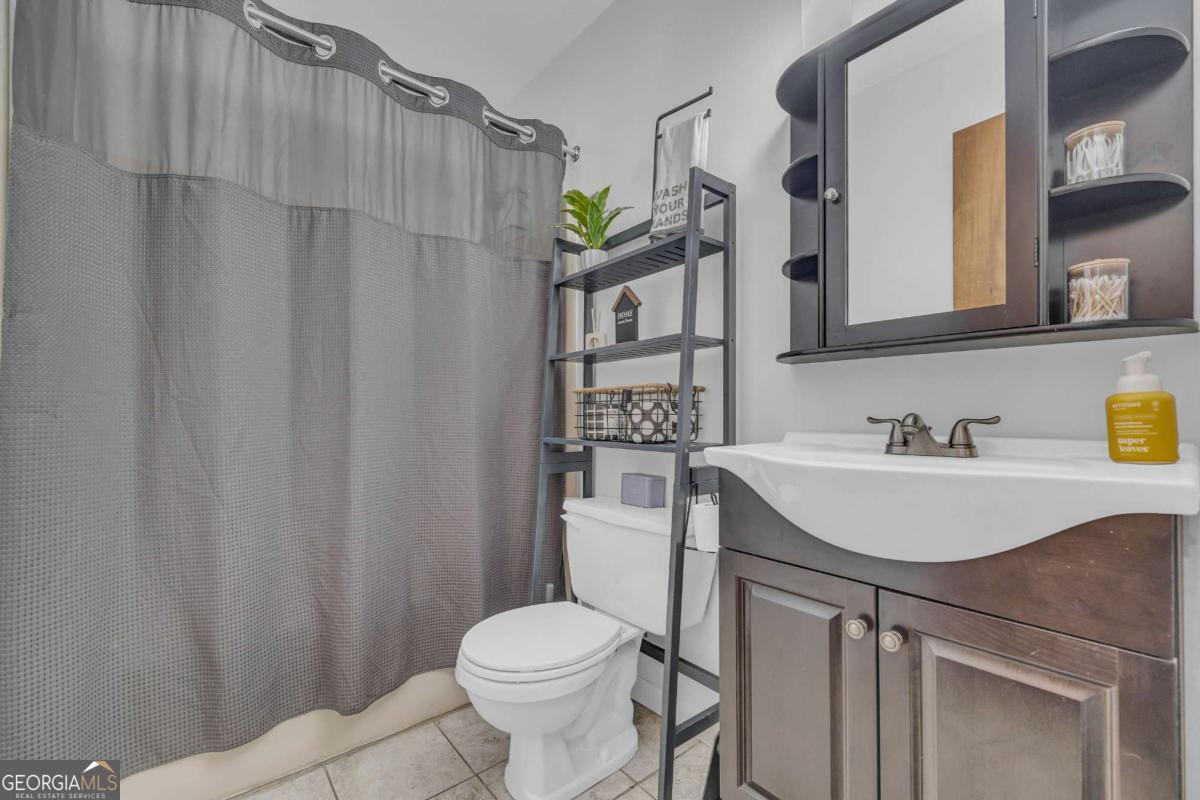 Camelot - Residential