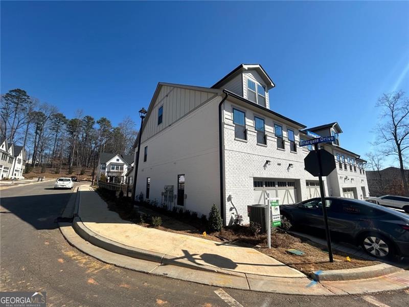 400 Renwood