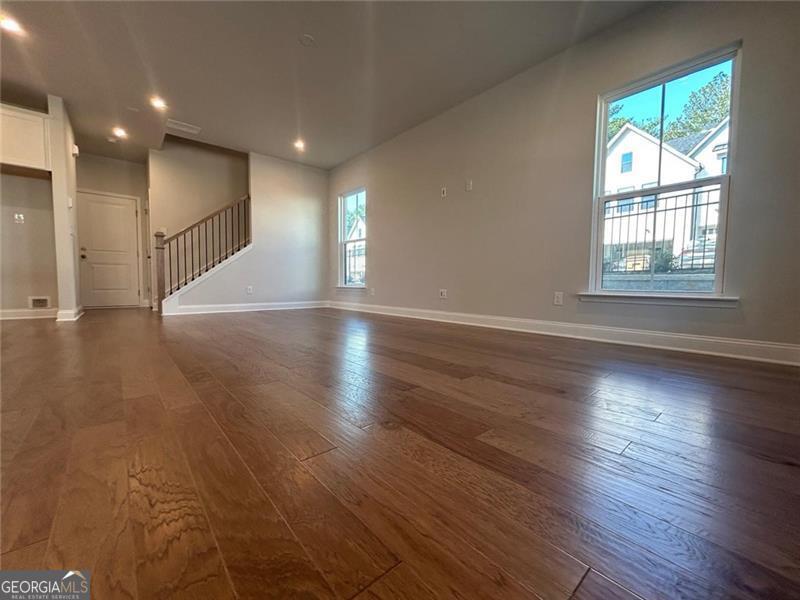 400 Renwood