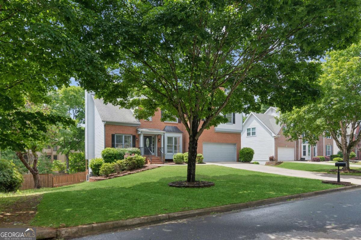11040 Regal Forest DR