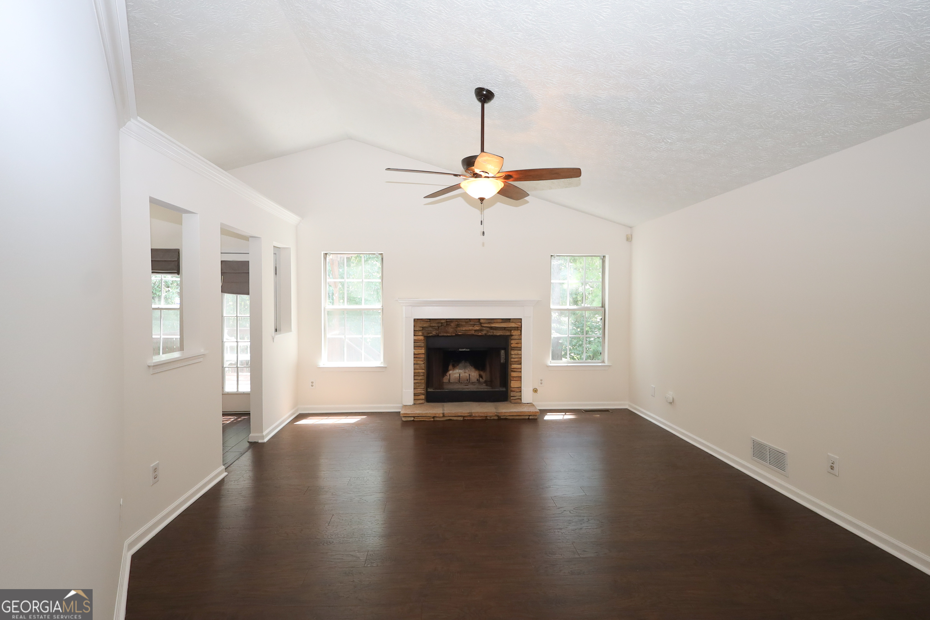 264 Harbin DR