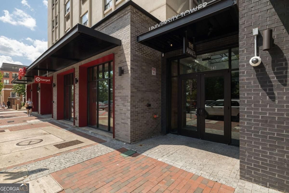 131 Broad ST E 301