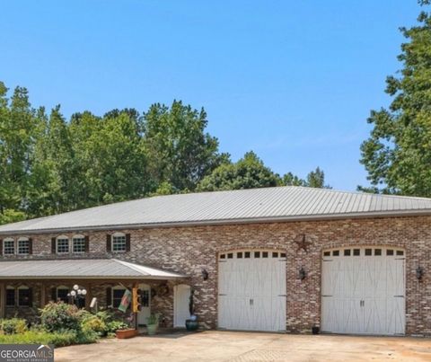 6536 Luthersville RD Gay GA 30218