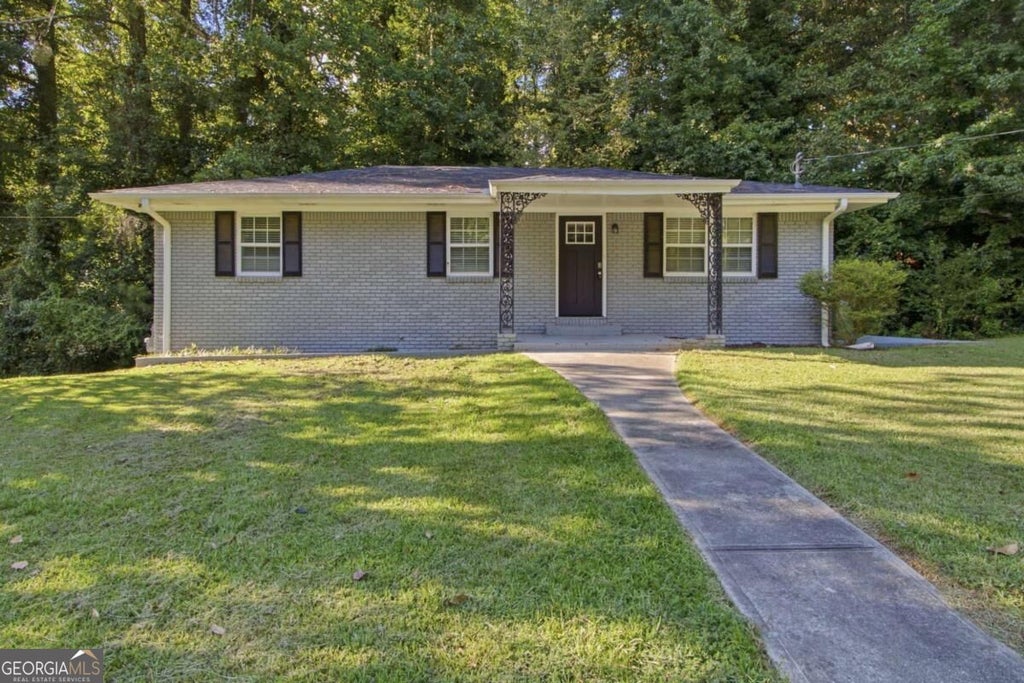Photo of 2349 Omaha Road SW, Atlanta, GA 30331 (MLS # 10844687)
