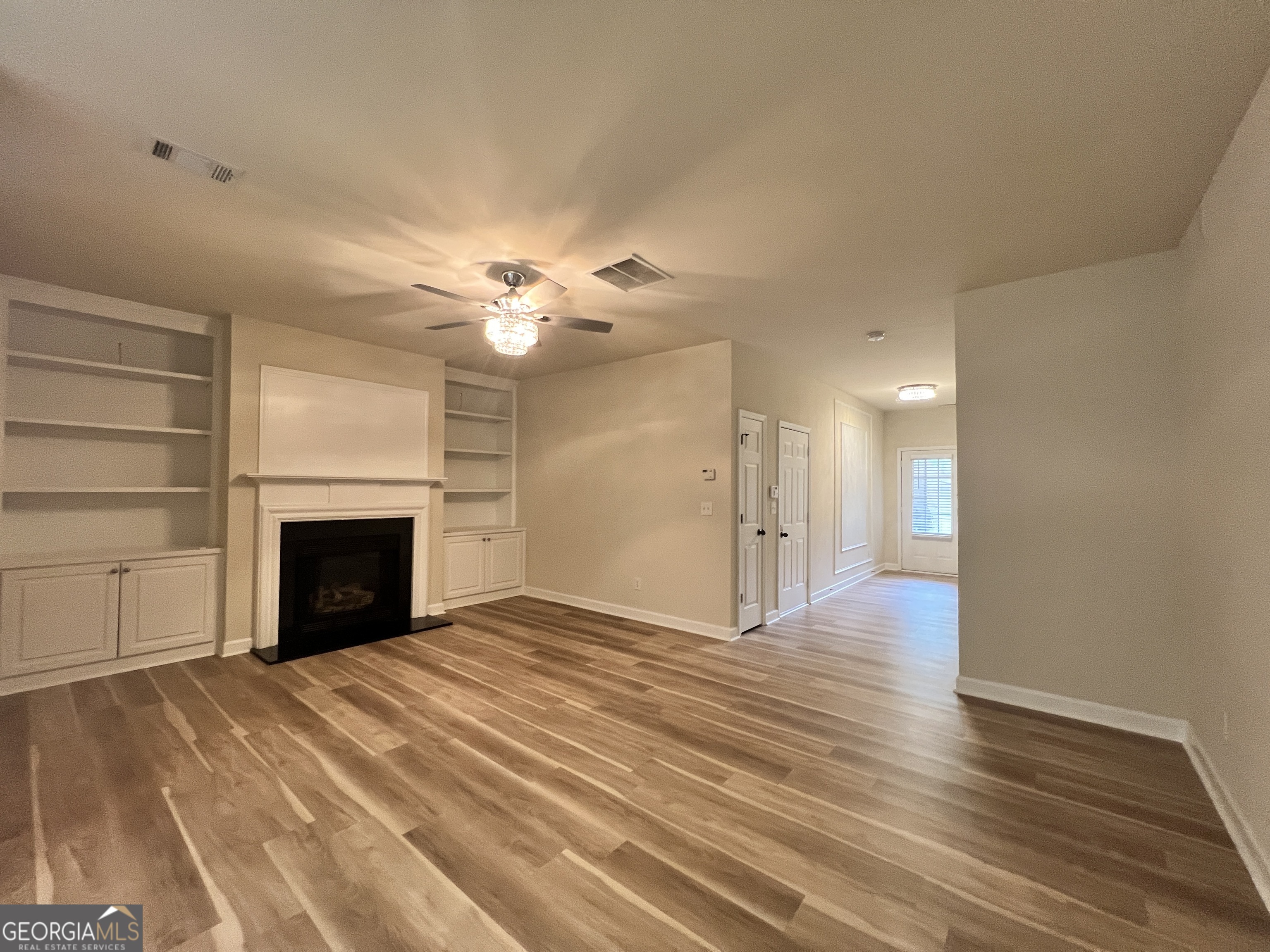 1641 Northgate Mill DR