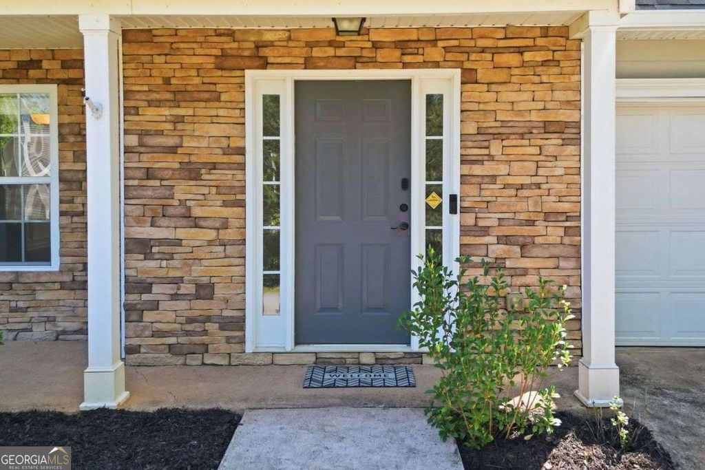 Photo of 95 Kerns Ridge Court, Dawsonville, GA 30534 (MLS # 10738316)