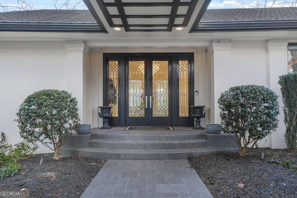 Photo of 7 Whitewater Trail NW, Atlanta, GA 30327 (MLS # 10678546)