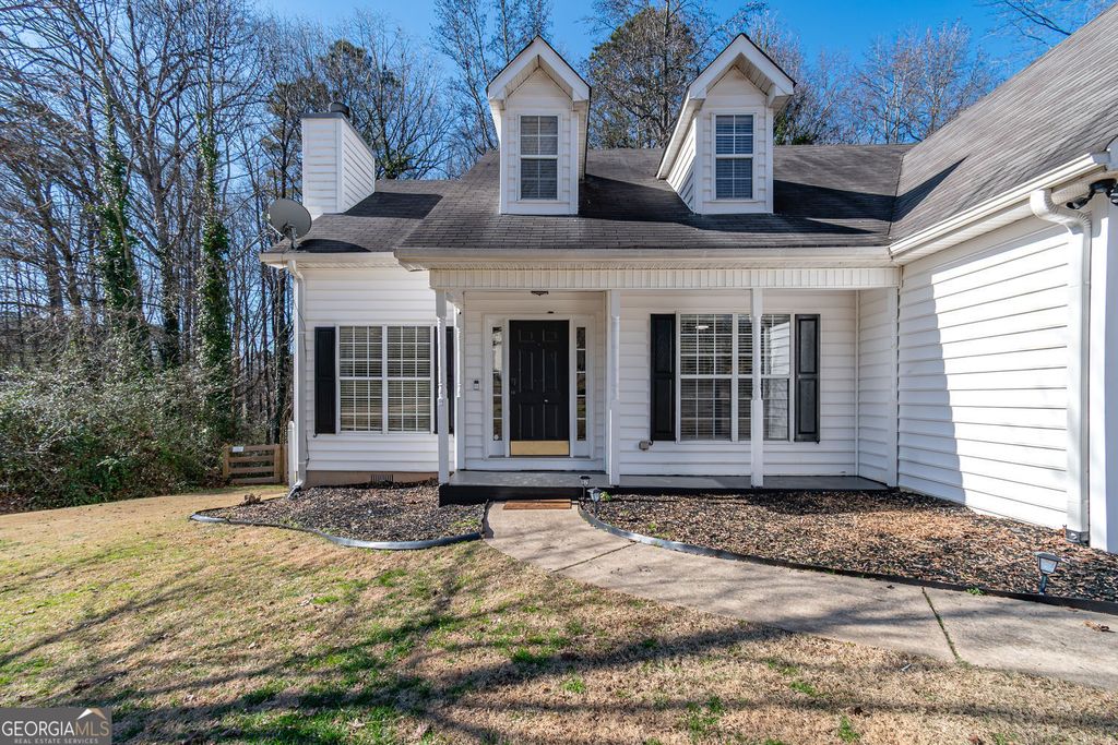 Photo of 6415 Phillips Creek Drive, Cumming, GA 30041 (MLS # 10675657)