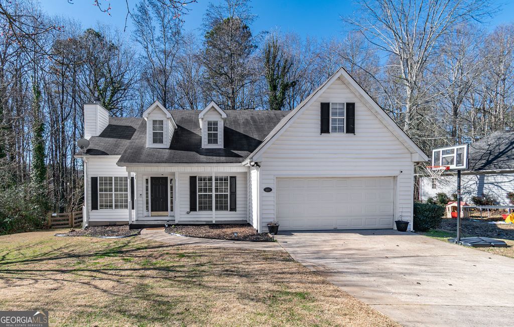 Photo of 6415 Phillips Creek Drive, Cumming, GA 30041 (MLS # 10675657)
