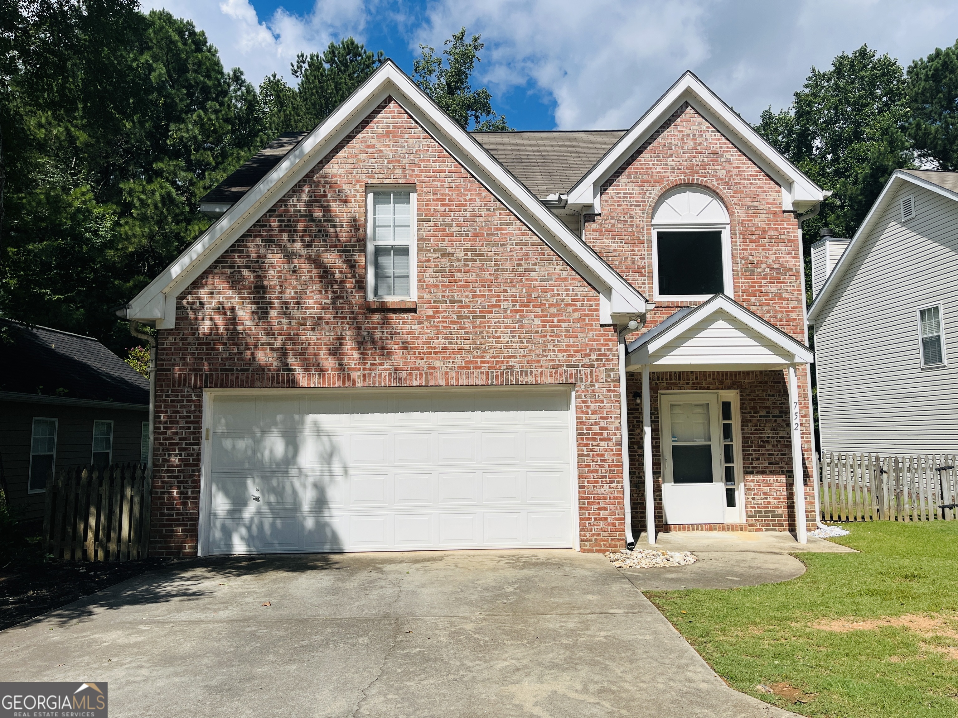 Wow! Welcome home! Lawncare and water are included! HOA community! Playground and lake! Great location 3 bed, 2.5 bath, large rooms, private yard, 2 car garage, double vanity, must see!