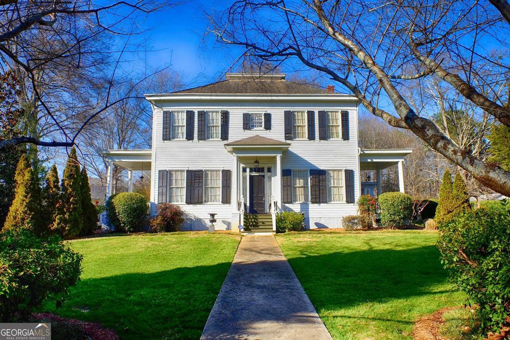 Photo of 5160 Echols St NW, COVINGTON, GA 30014 (MLS # 10714197)