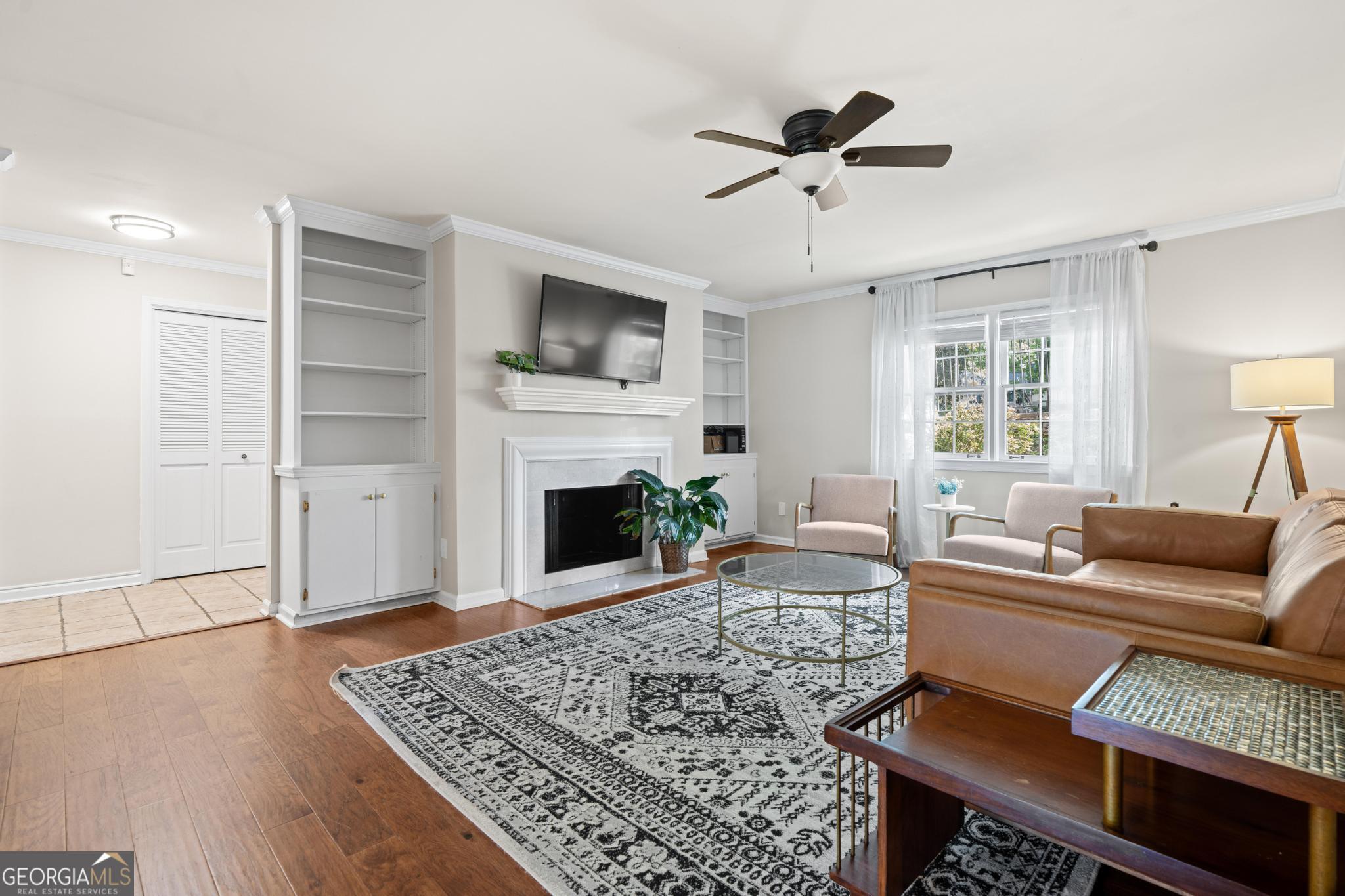 34 Chaumont SQ NW