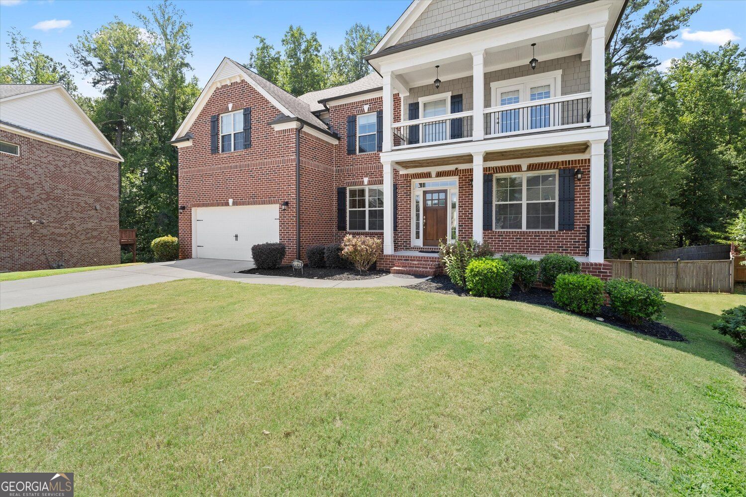 3020 Waldorf LN