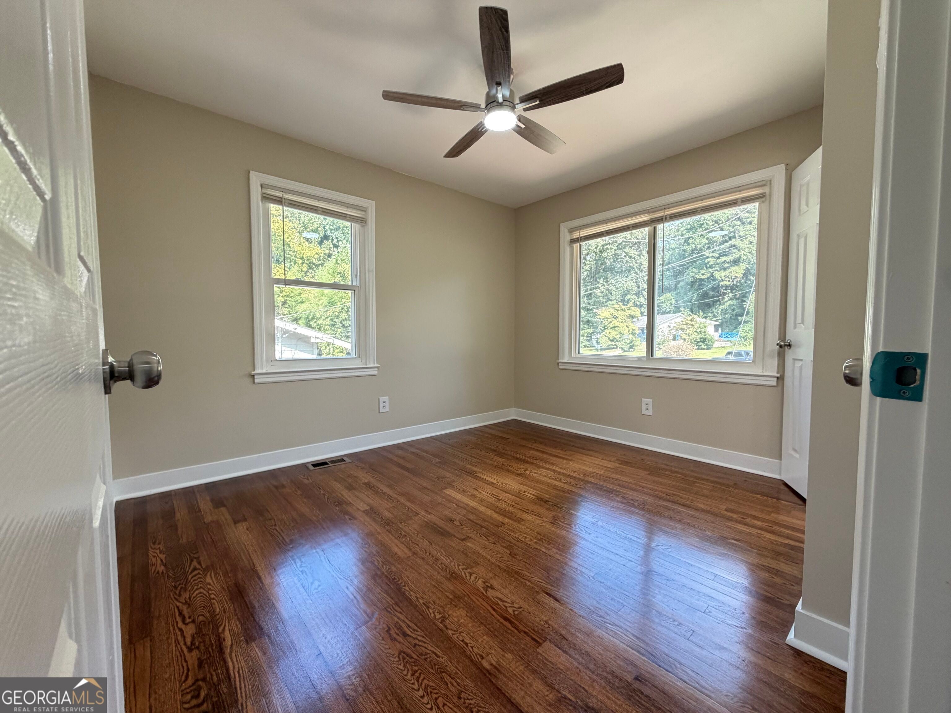 897 Wanda CIR
